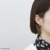 ファッションピアスワンタッチ２連ツイストリングフープ存在感スタッド
