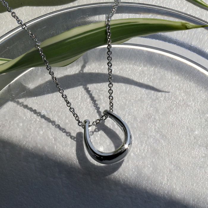 ネックレスペンダント馬蹄ホースシューラッキーかわいい16kコーティングあずきチェーンアクセサリー