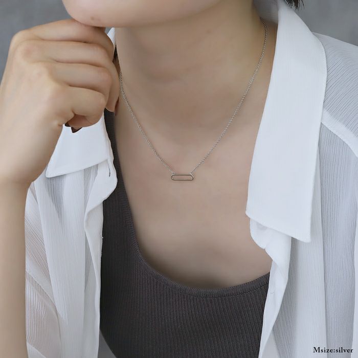 ネックレスオーバル楕円シンプルペンダントロジウム18kコーティングあずきチェーンアクセサリー