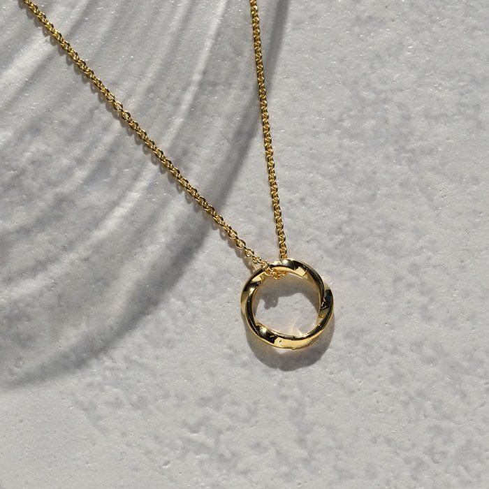 ネックレスメビウスリングサークルシンプル輪ほそみチェーンあずきチェーンアクセサリー