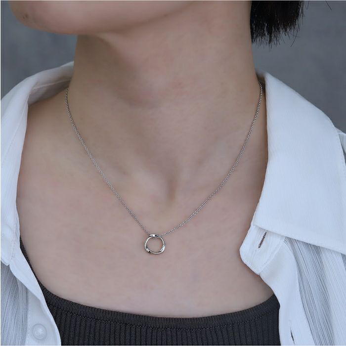 ネックレスメビウスリングサークルシンプル輪ほそみチェーンあずきチェーンアクセサリー