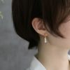 ピアス16Kコーティングパールラインエレガントチタンポストセレモニーフープピアススタッドアクセサリー