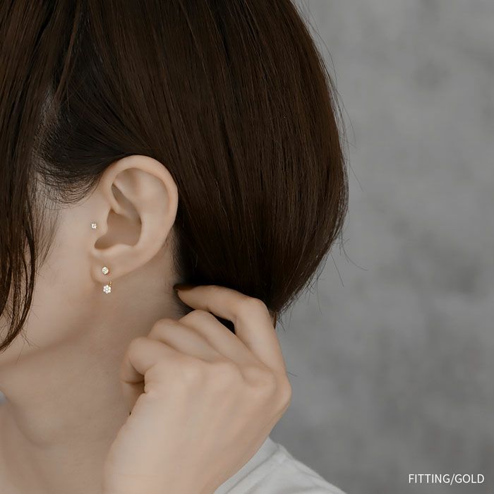 ピアス18Kコーティングジュエルエレガントチタンポストスタッドアクセサリー