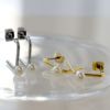 ピアス18Kコーティングスタイリッシュアングルパールロジウムチタンポストスタッドアクセサリー