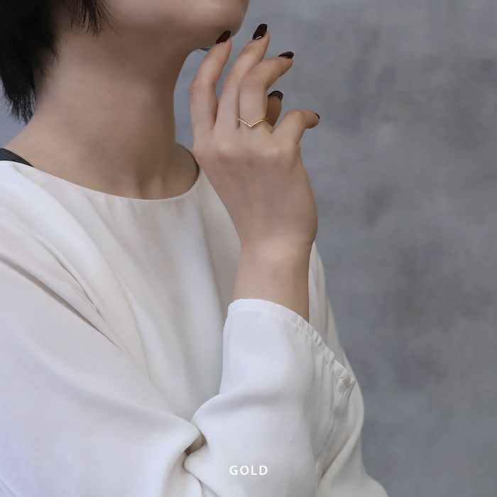 指輪レディースリングV字キュービックジルコニアほそみ華奢見えデザインリングアクセサリー
