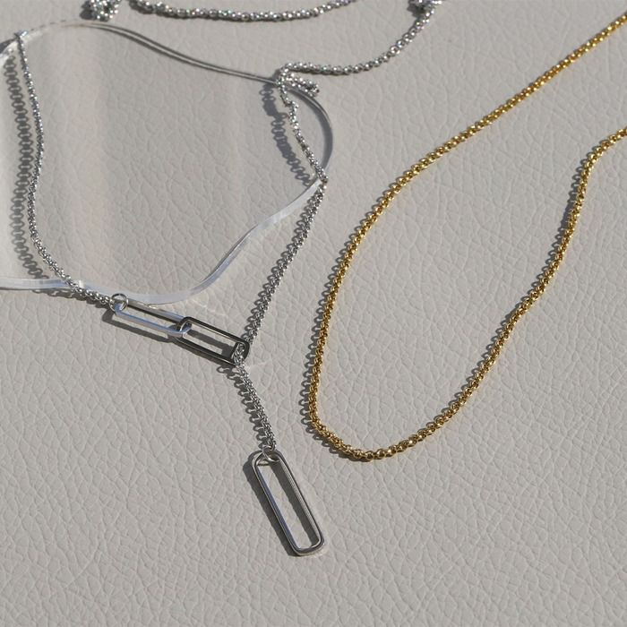ネックレスチタンY字ロングネックレスラリエットスタイリッシュロールチェーンアクセサリー