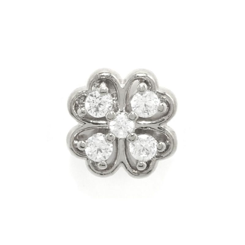 軟骨ピアス クローバー シルバーカラー