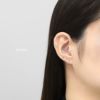 軟骨ピアス パール 真珠 3連 上品 フェミニン 大人カワイイ かわいい ストレートバーベル ボディピアス